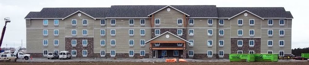 Suburban Studios Watford City Exterior photo